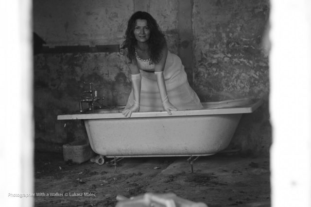 OhVibe Creative Colective Vida Trash